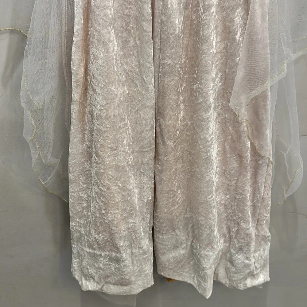 Guardian Angel Costume - Picture 11 of 12